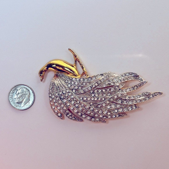 Large Vintage Gold-Plated Peacock Brooch Pin with Rhinestone-Encrusted Tail Pave - Picture 7 of 8